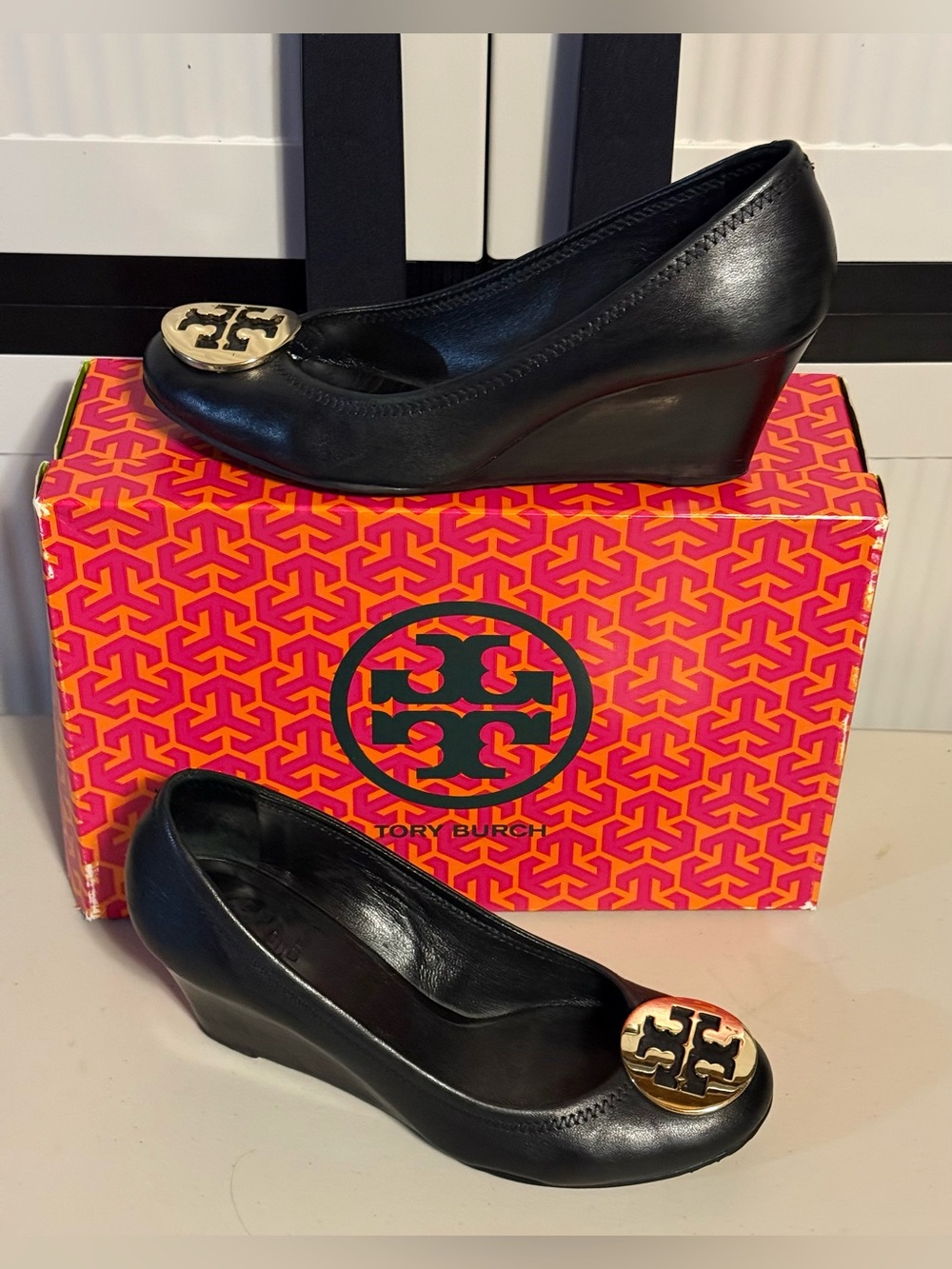 Tory Burch “Sally Wedge” Black Leather Shoes with Gold Logo Medallion Size 7.5